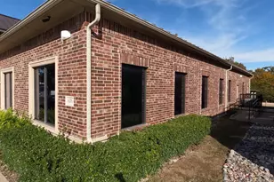 6570 Naaman Forest Blvd, Garland, TX 75044 - Photo 12