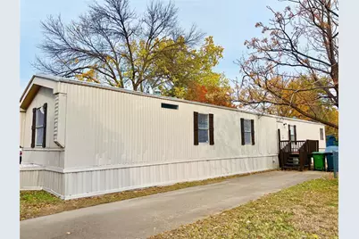 2205 Beechwood Drive, Arlington, TX 76006 - Photo 2