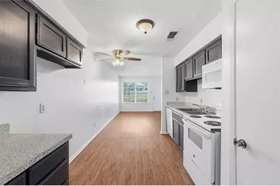 216 Pine Meadow Drive, Kennedale, TX 76060 - Photo 10