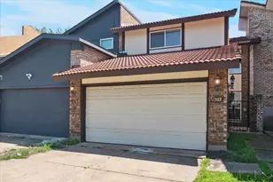 1302 Summerwood Ln, Richardson, TX 75081 - Photo 1