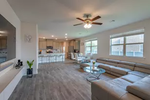 6017 Wildflower Wy, Little Elm, TX 76227 - Photo 10