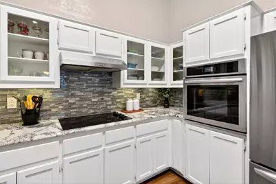 503 Aurora Drive, Euless, TX 76039 - Photo 8