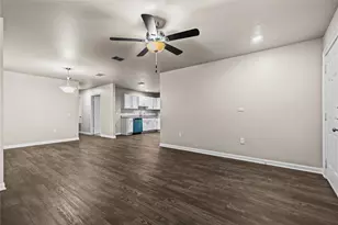 2723 Parsons Ave, Dallas, TX 75215 - Photo 6