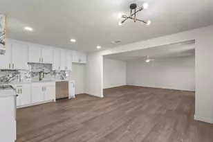 2112 R. W. Bivens Ln, Fort Worth, TX 76105 - Photo 14