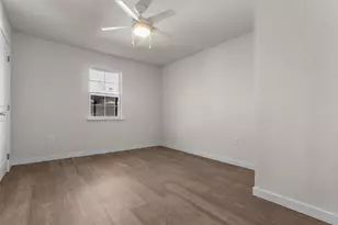 2112 R. W. Bivens Ln, Fort Worth, TX 76105 - Photo 18