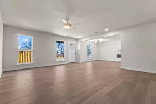 2112 R. W. Bivens Ln, Fort Worth, TX 76105 - Photo 8