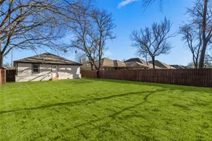 2112 R. W. Bivens Ln, Fort Worth, TX 76105 - Photo 28