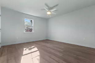 2112 R. W. Bivens Ln, Fort Worth, TX 76105 - Photo 16