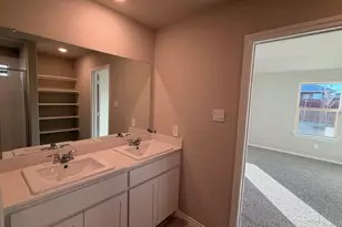 8437 Coffee Spgs Dr, Fort Worth, TX 76131 - Photo 6