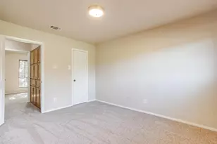 2295 E Renfro St, Burleson, TX 76028 - Photo 26