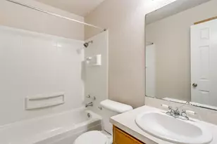 2295 E Renfro St, Burleson, TX 76028 - Photo 32