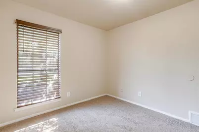 2295 E Renfro Street, Burleson, TX 76028 - Photo 34