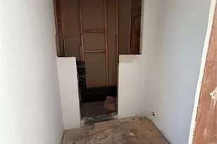 2529 Red Oak Ln, Burleson, TX 76028 - Photo 18