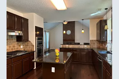 609 Falling Leaf Drive, Allen, TX 75002 - Photo 2