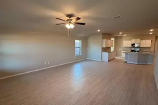 8508 Hollymead Ln, Fort Worth, TX 76131 - Photo 4