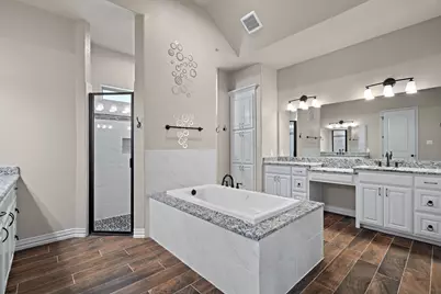 337 Kenyon Court, Granbury, TX 76049 - Photo 26