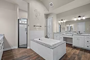 337 Kenyon Ct, Granbury, TX 76049 - Photo 26