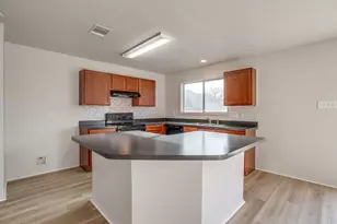 131 Independence Ave, Venus, TX 76084 - Photo 4