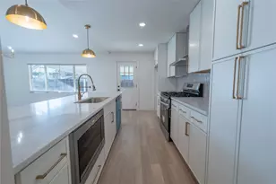 2958 Talisman Dr, Dallas, TX 75229 - Photo 6