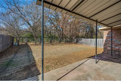 1924 Kingsbrook Trail, Fort Worth, TX 76120 - Photo 26