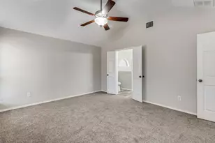 1924 Kingsbrook Trail, Fort Worth, TX 76120 - Photo 12