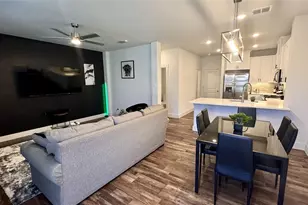 1426 Birds Fort Trail, Arlington, TX 76005 - Photo 2