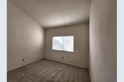 517 Harvest Hill Street, Lewisville, TX 75067 - Photo 22