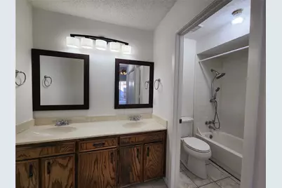 517 Harvest Hill Street, Lewisville, TX 75067 - Photo 20