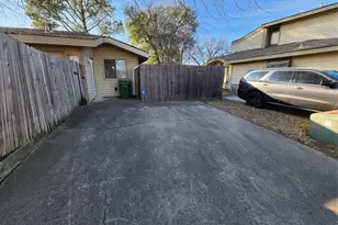 517 Harvest Hill St, Lewisville, TX 75067 - Photo 30