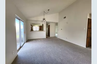 517 Harvest Hill Street, Lewisville, TX 75067 - Photo 6