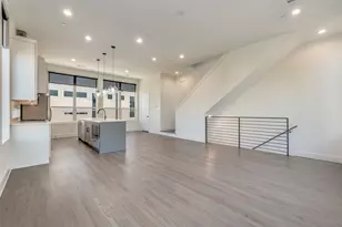 4718 Bryan St, Dallas, TX 75204 - Photo 2