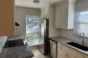 937 Whitehall Dr, Plano, TX 75023 - Photo 2