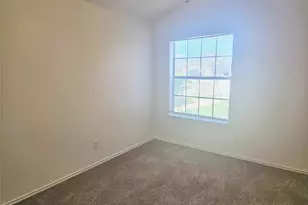 3104 Morning Meadow Ln, Grand Prairie, TX 75052 - Photo 14