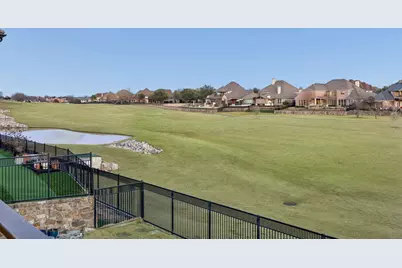 1121 Excalibur Boulevard, Lewisville, TX 75056 - Photo 10