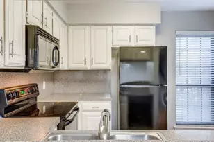 5200 Martel Ave, Dallas, TX 75206 - Photo 12