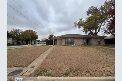 701 Boyd Drive, Grapevine, TX 76051 - Photo 1