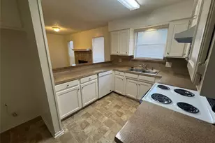 701 Boyd Dr, Grapevine, TX 76051 - Photo 14