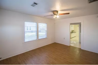 1101 Collier Street, Denton, TX 76201 - Photo 6