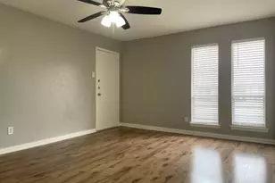 5838 Sandhurst Ln, Dallas, TX 75206 - Photo 18