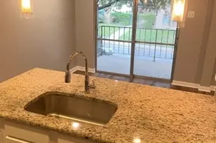 5838 Sandhurst Ln, Dallas, TX 75206 - Photo 6