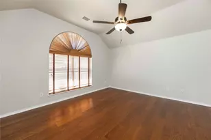 2444 Elm Leaf Ln, Plano, TX 75025 - Photo 20