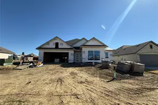 208 Shepards St, Godley, TX 76044 - Photo 2