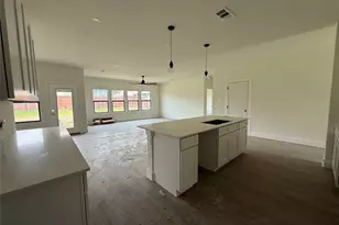 208 Shepards St, Godley, TX 76044 - Photo 8