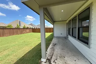 209 Comfort Dr, Godley, TX 76044 - Photo 16