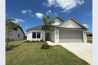 209 Comfort Drive, Godley, TX 76044 - Photo 2
