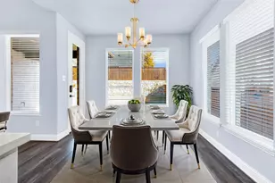 209 Savannah Ln, Little Elm, TX 75068 - Photo 4