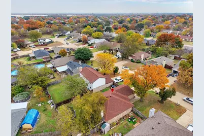 1419 Woodfern Drive, Arlington, TX 76018 - Photo 32