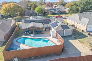 913 Sandhurst Dr, Plano, TX 75025 - Photo 32