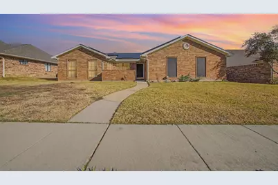 913 Sandhurst Drive, Plano, TX 75025 - Photo 6