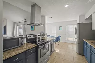 913 Sandhurst Dr, Plano, TX 75025 - Photo 18